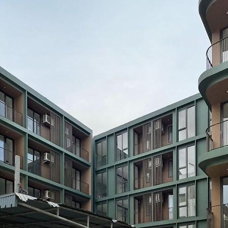 Pop Heritage Residence Bangkok Bagian luar foto