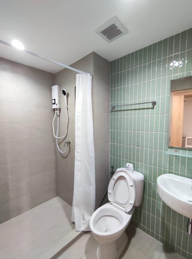 Pop Heritage Residence Bangkok Bagian luar foto