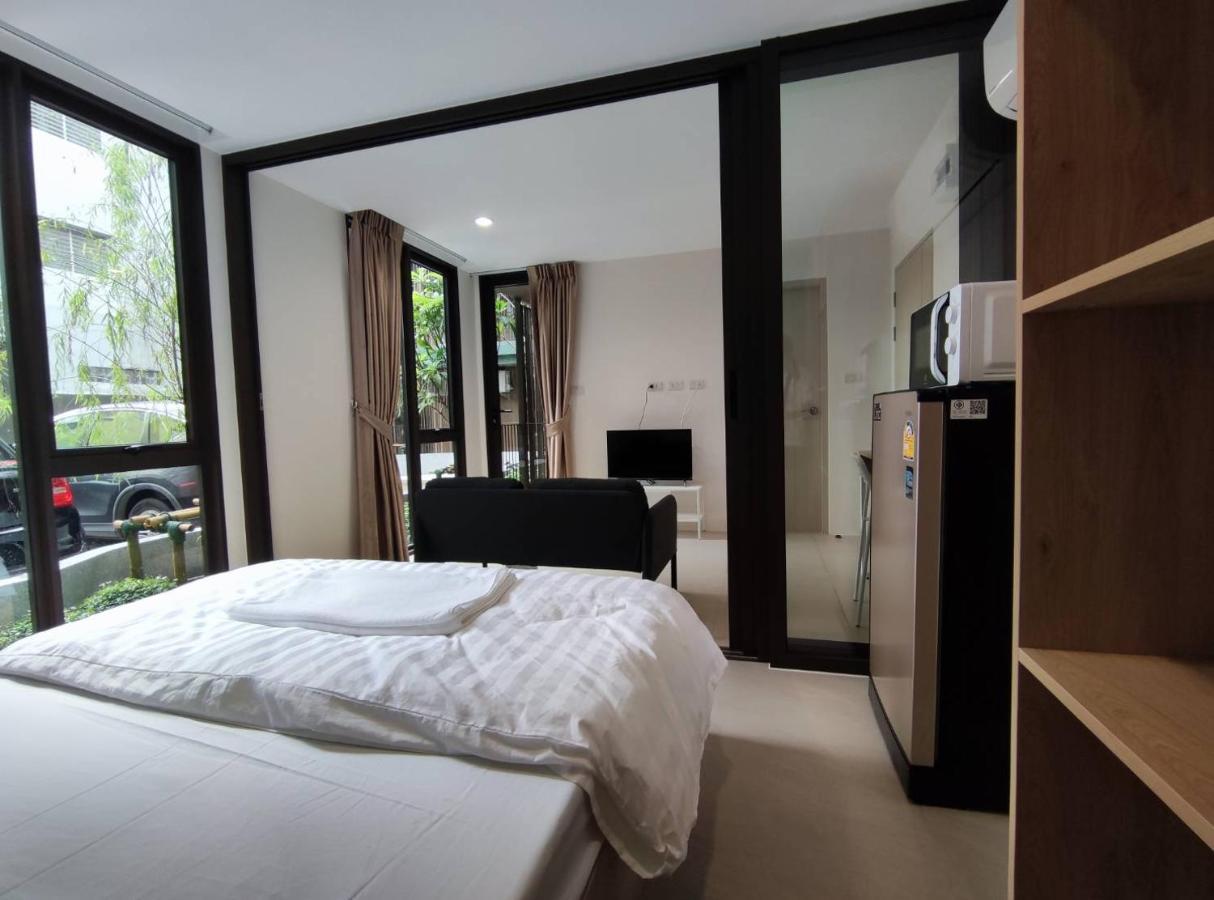 Pop Heritage Residence Bangkok Bagian luar foto
