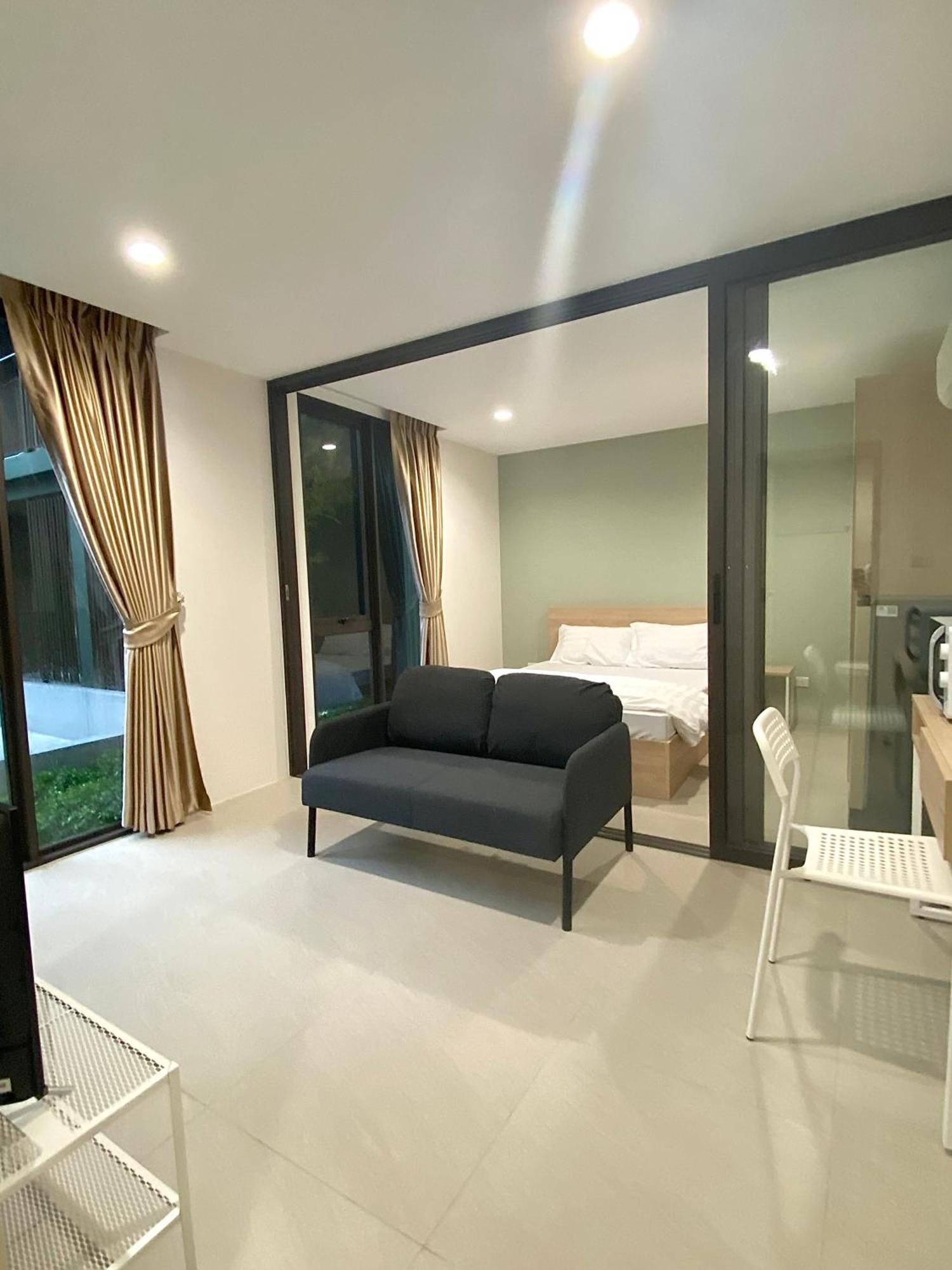 Pop Heritage Residence Bangkok Bagian luar foto