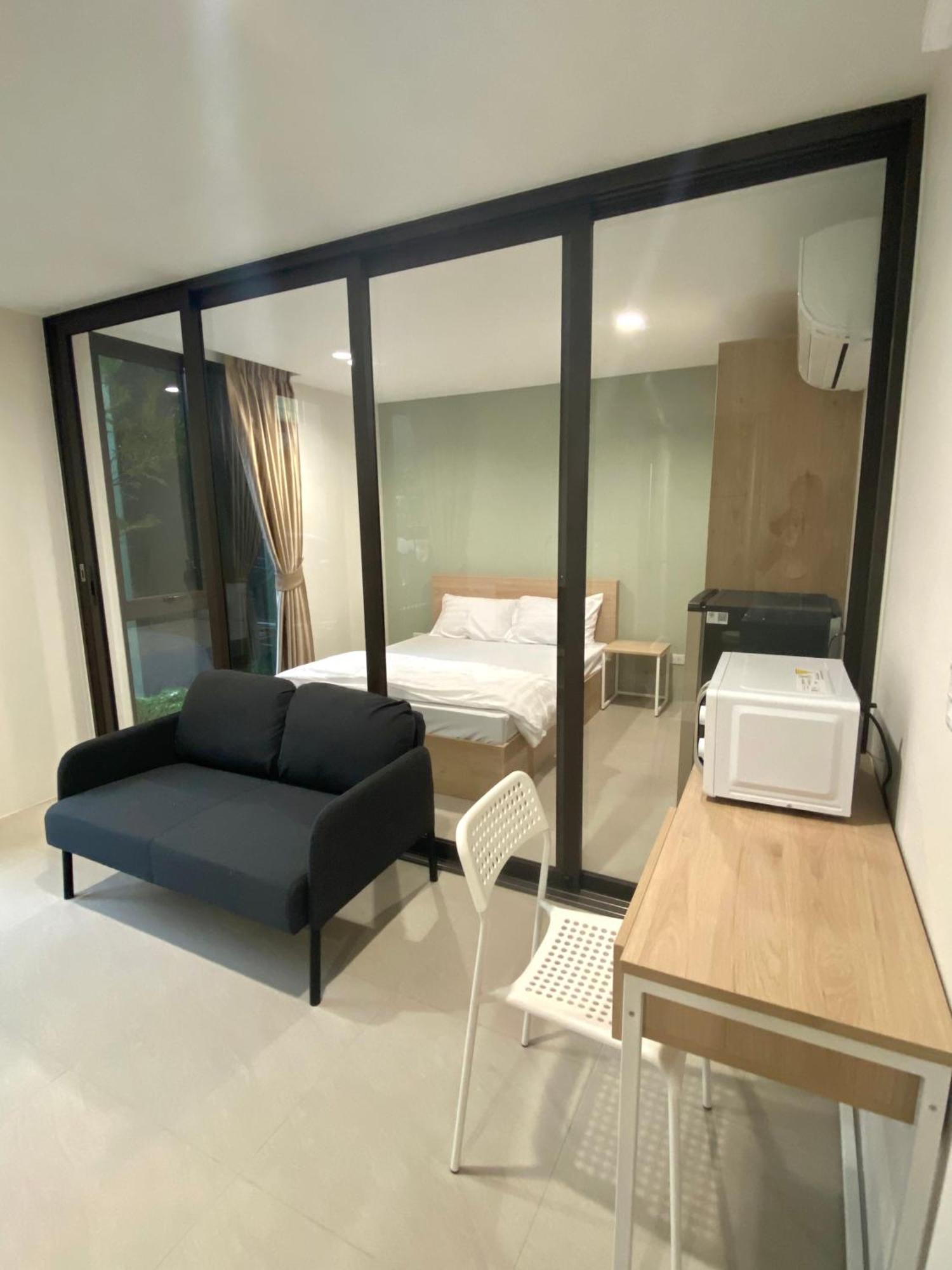 Pop Heritage Residence Bangkok Bagian luar foto
